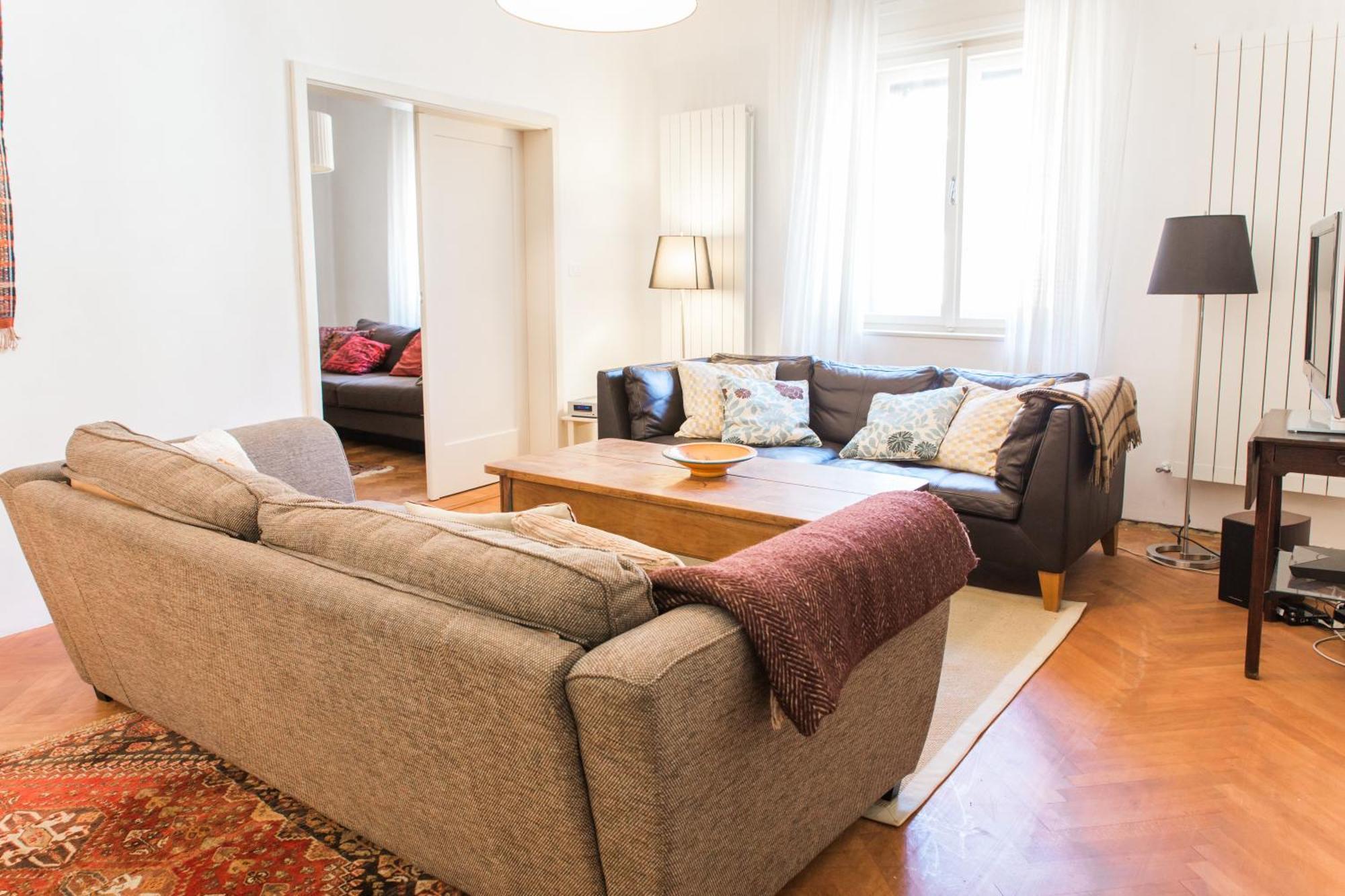 Tolmin Center Apartments Townhouse & Loft Buitenkant foto