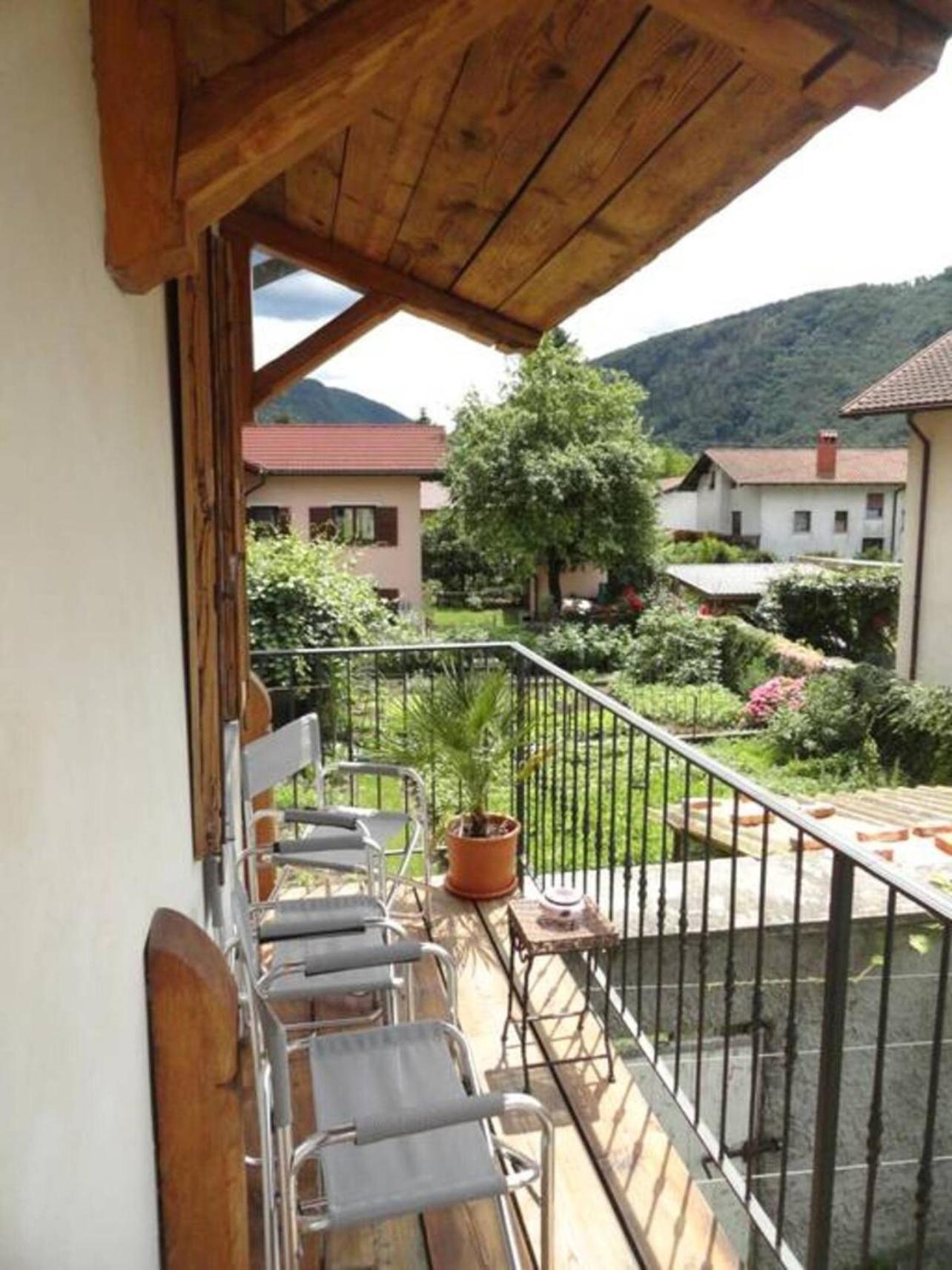 Tolmin Center Apartments Townhouse & Loft Buitenkant foto